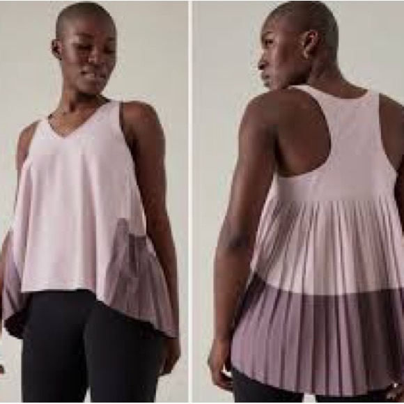 Athleta Swing Forward
Pleated Tank , NWT - Picture 1 of 4